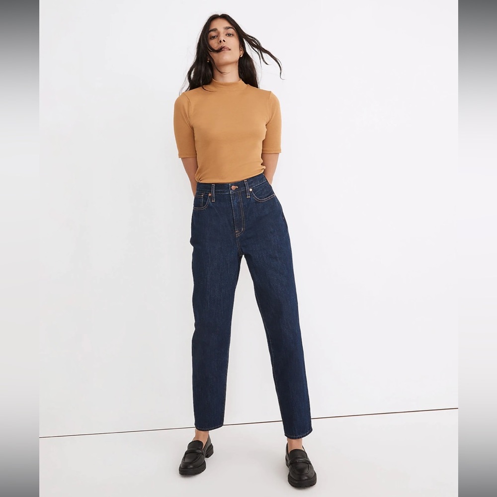 Baggy tapered jeans in Dressler wash NWT